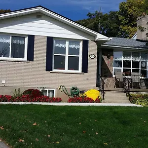 https://trillium-bed-breakfast.niagara-fallshotels.com